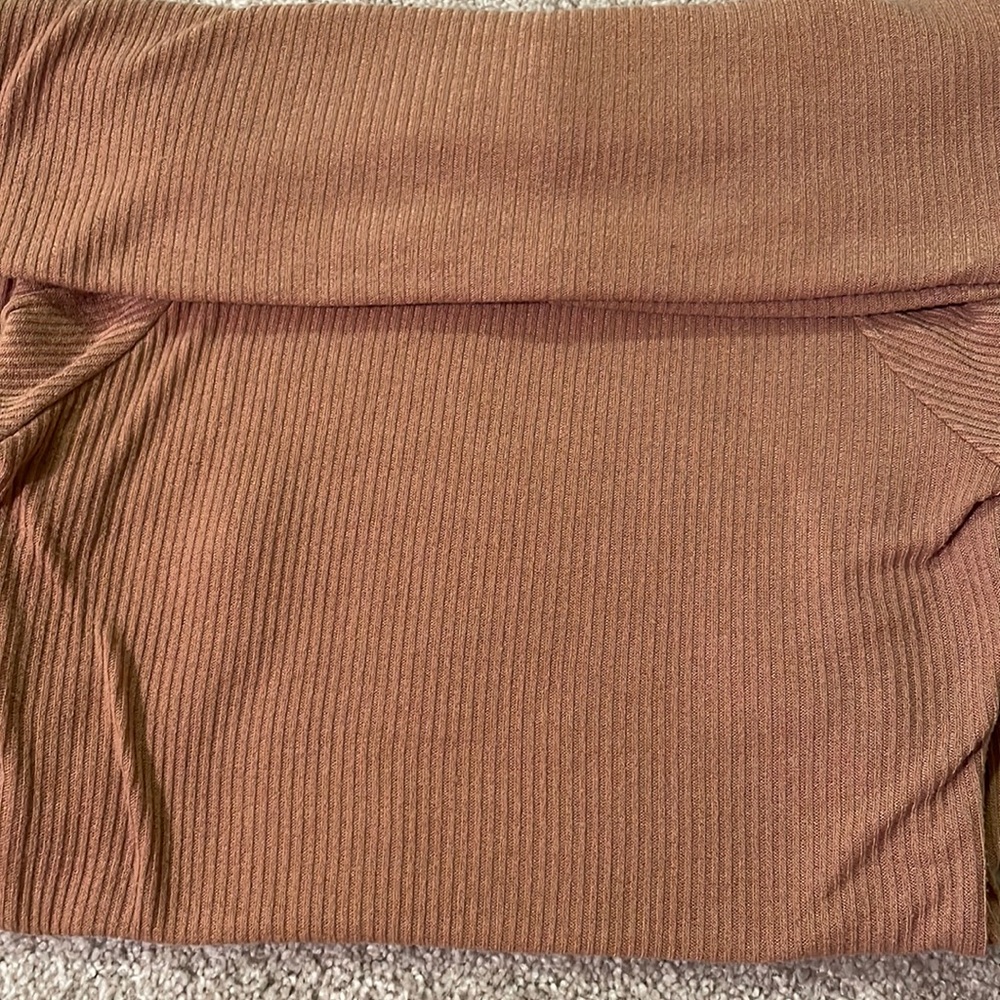 Short Sleeve Off Shoulder Shirt